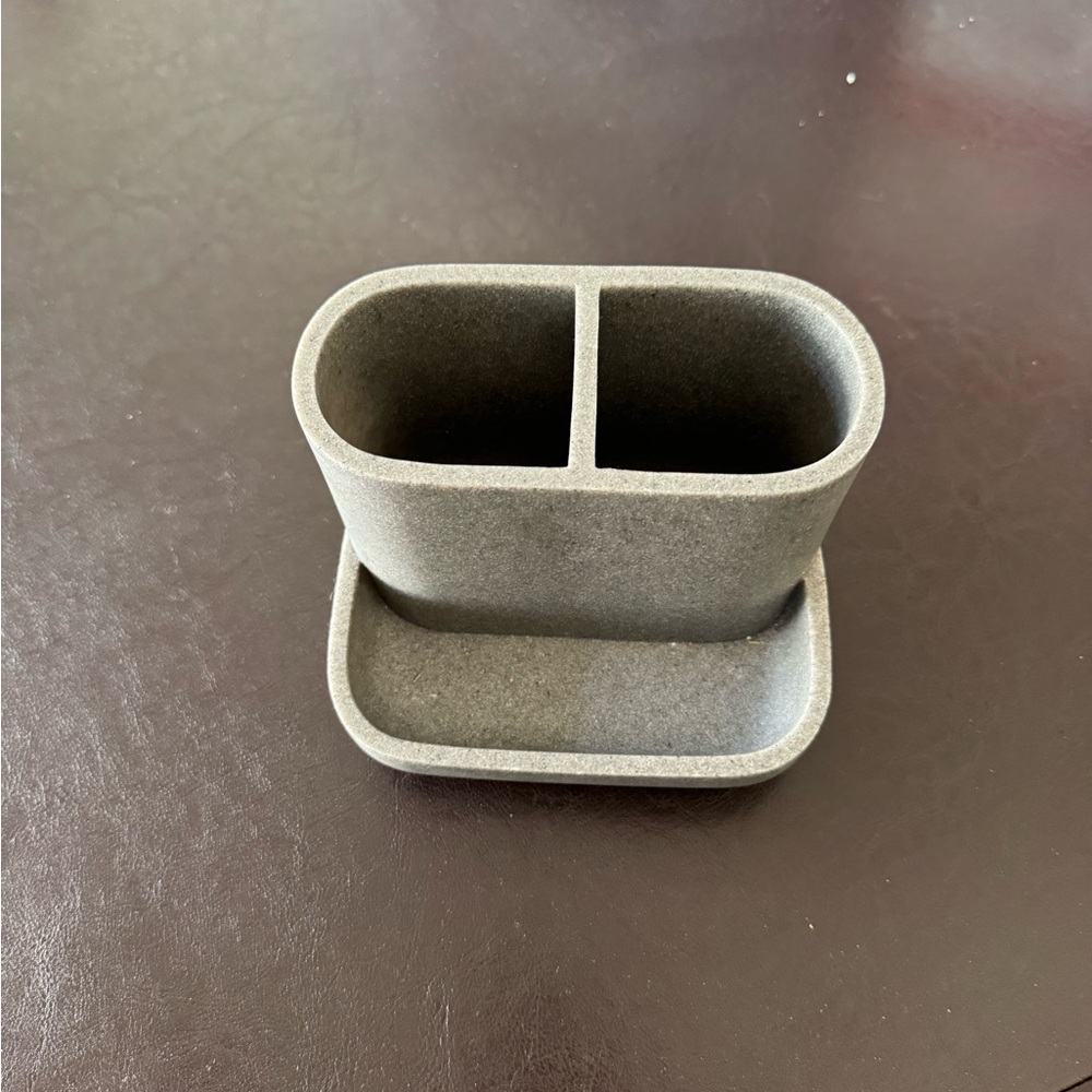 Gray Dual Compartment Organizer - Picture 5 of 6